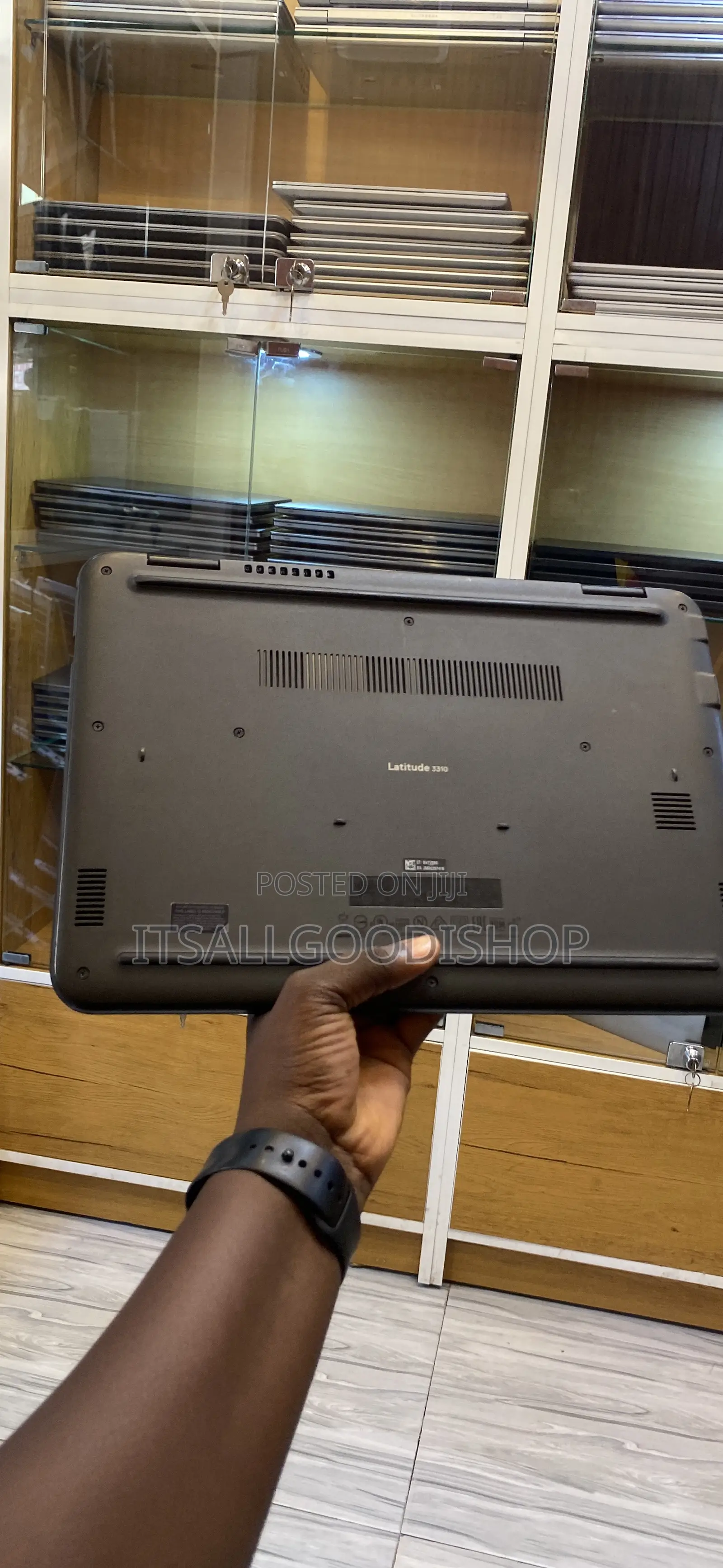 Laptop Dell Latitude 3310 4GB Intel Pentium SSD 128GB
