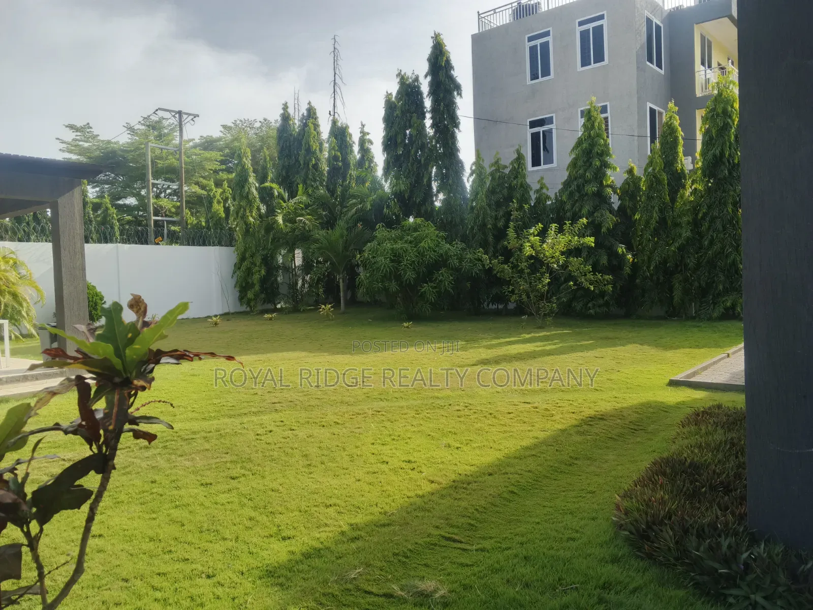 Furnished 2bdrm Apartment in East Airport, Accra Metropolitan for rent