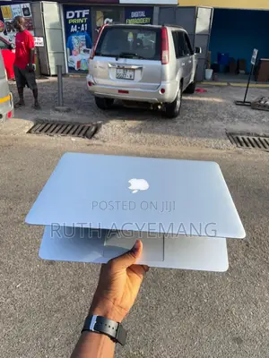 Laptop Apple MacBook Air 8GB Intel Core i7 HDD 256GB