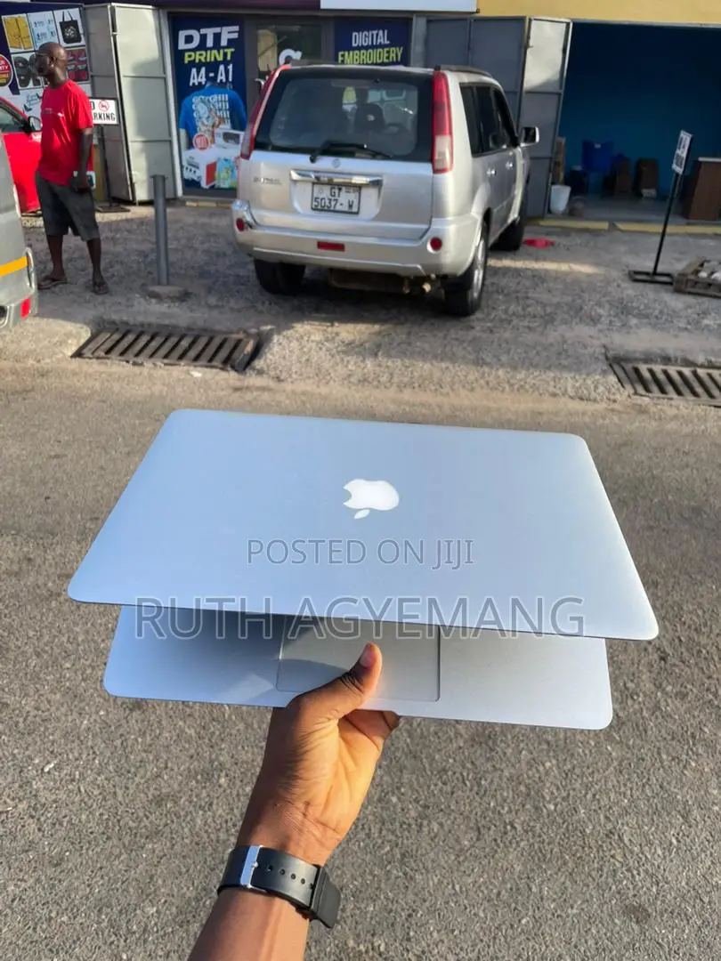 Laptop Apple MacBook Air 8GB Intel Core i7 HDD 256GB