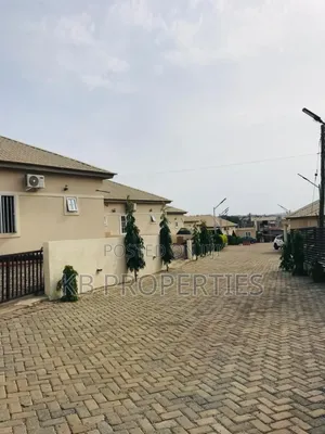 Furnished 3bdrm House in Kb Properties, Pillar 2 for sale