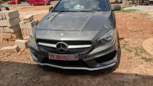 Mercedes-Benz CLA-Class CLA 250 4MATIC Sedan 2020 Gray