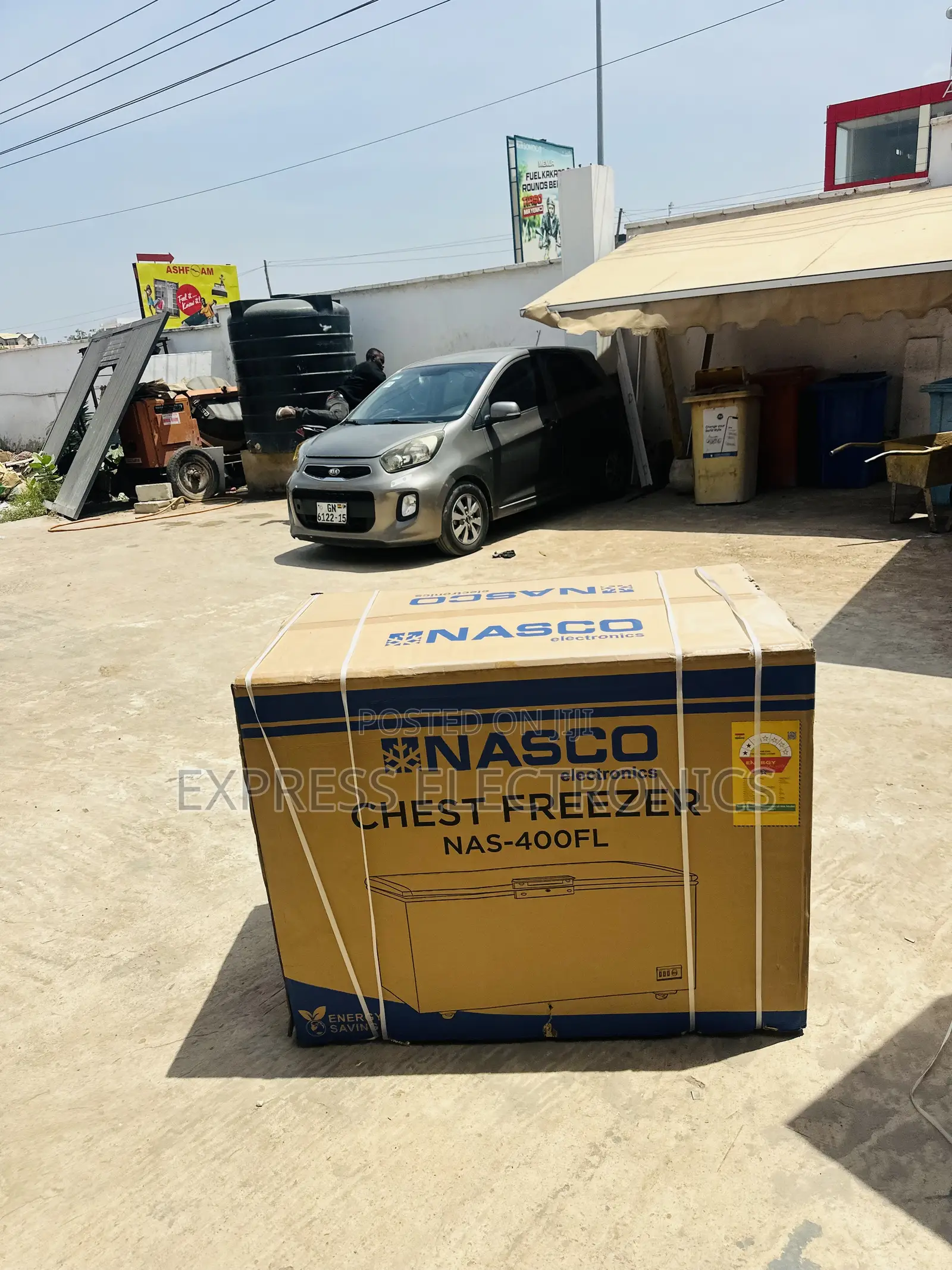 Place Your for Chest Nasco Single Door Nas-Fl400-1dr