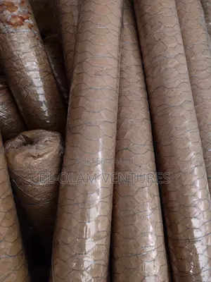 Hexagonal Wire Mesh 3ft X25 Meters 1/2and3/4