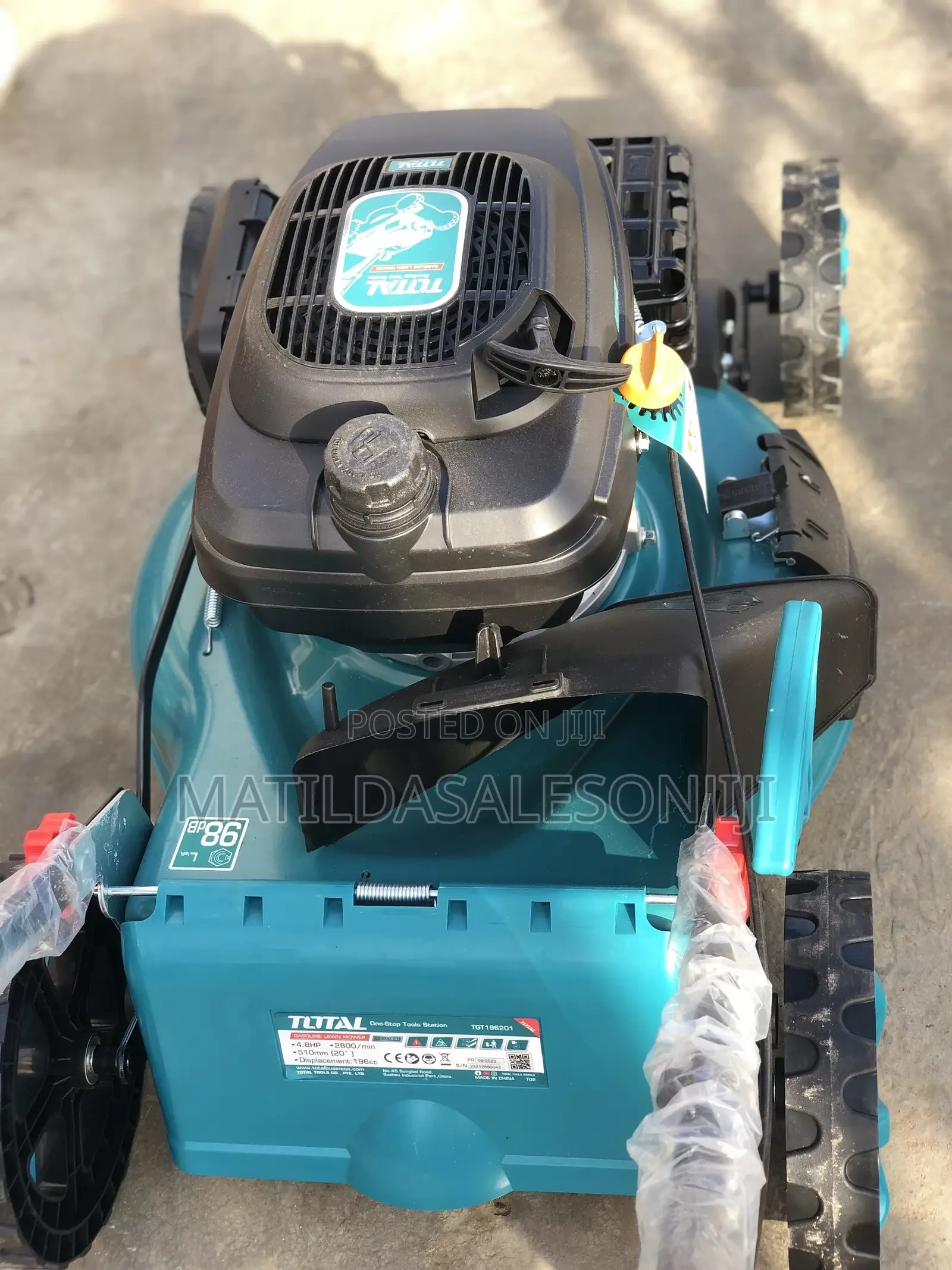 Total 4.8hp Lawn Mower