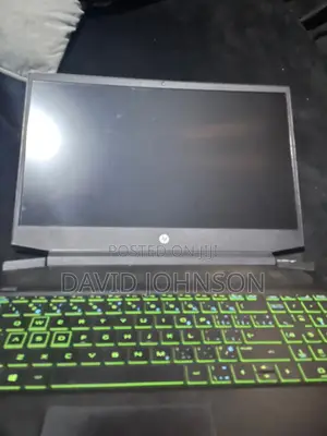 Laptop HP Pavilion 15 8GB Intel Core i5 HDD+SSD 256GB