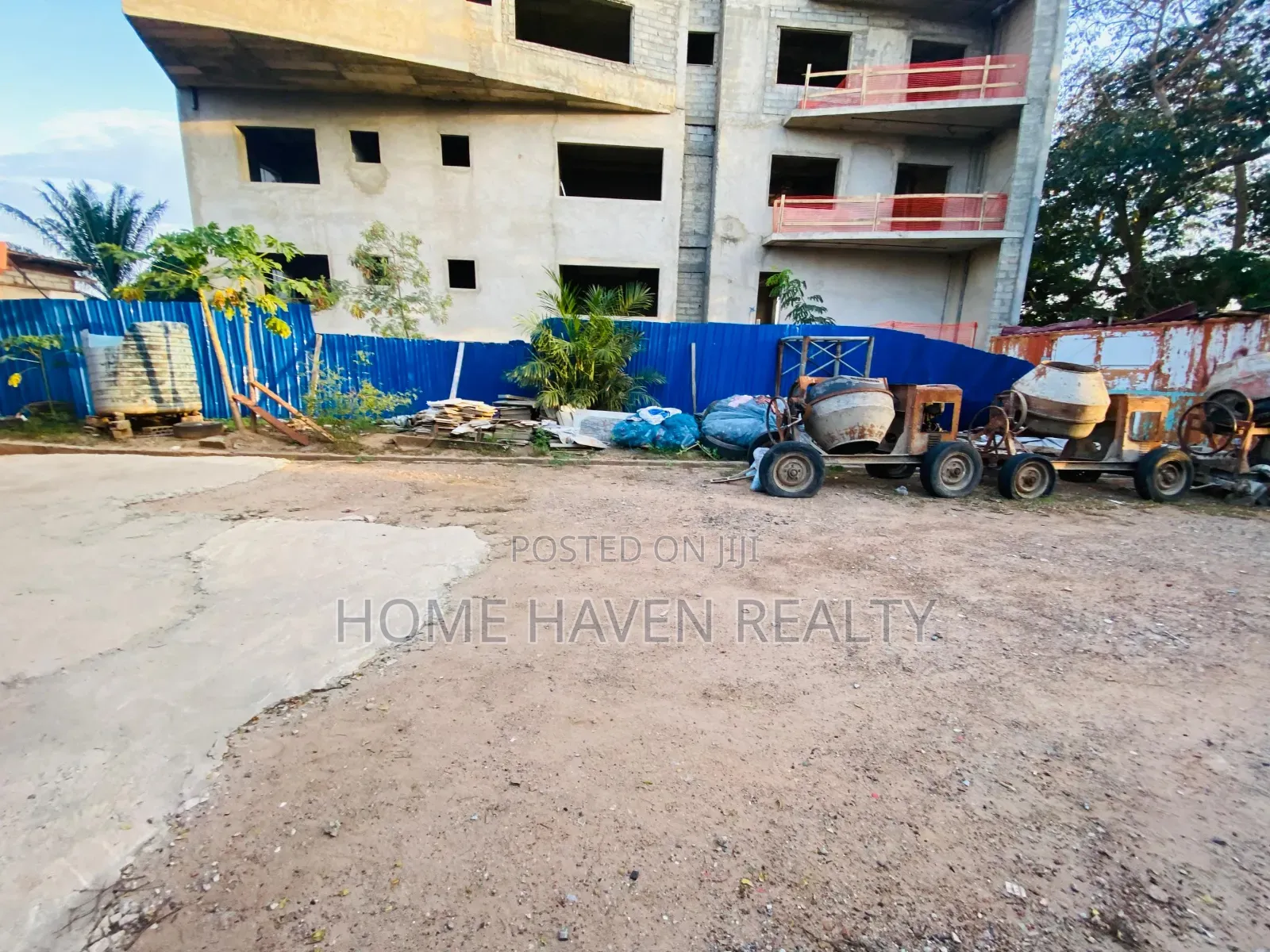 1 Half Plot for Sale at Dzorwulu