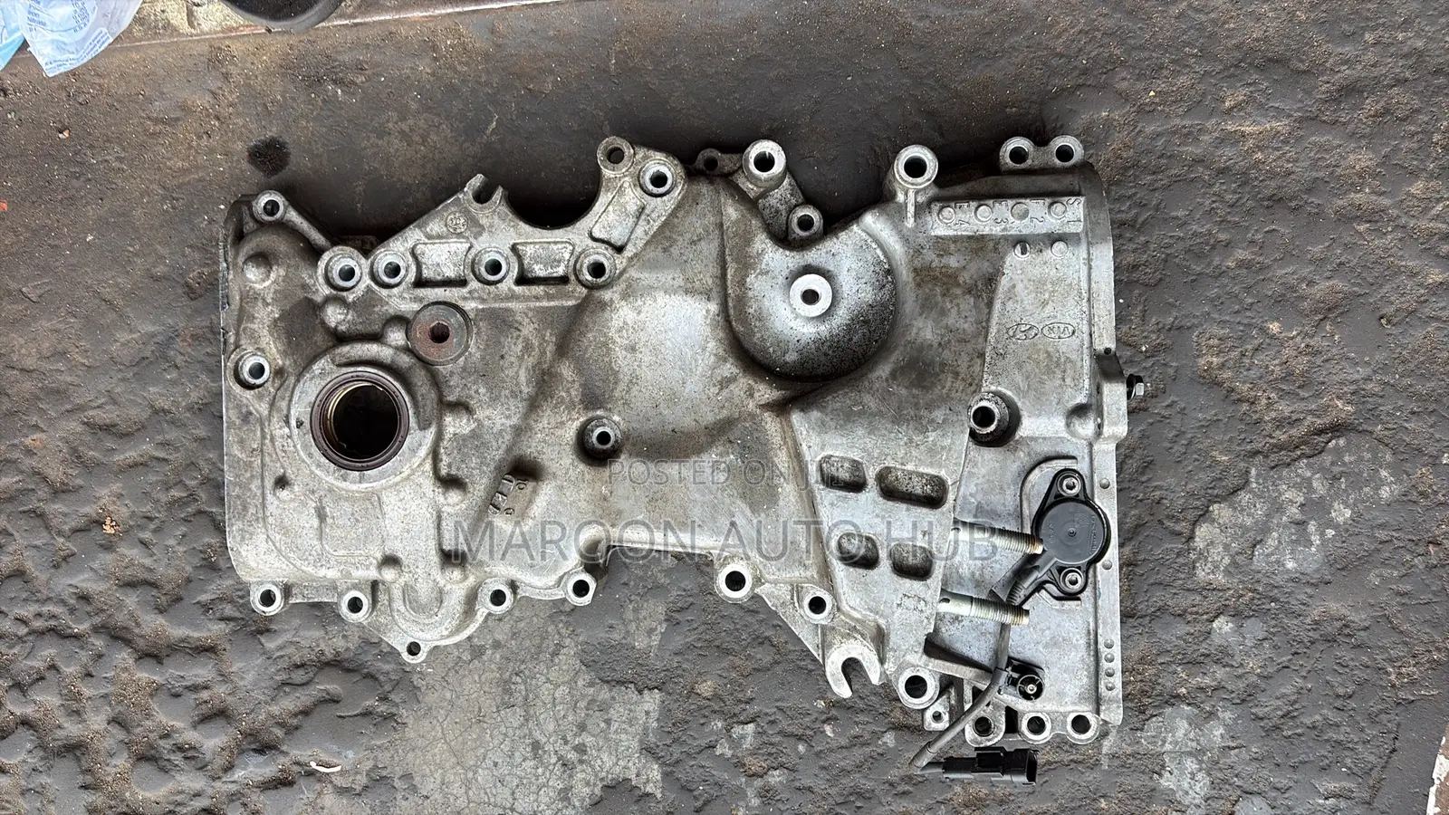 Hyundai Elantra 2017 Front Engine Cover/Oil Pump (Original)