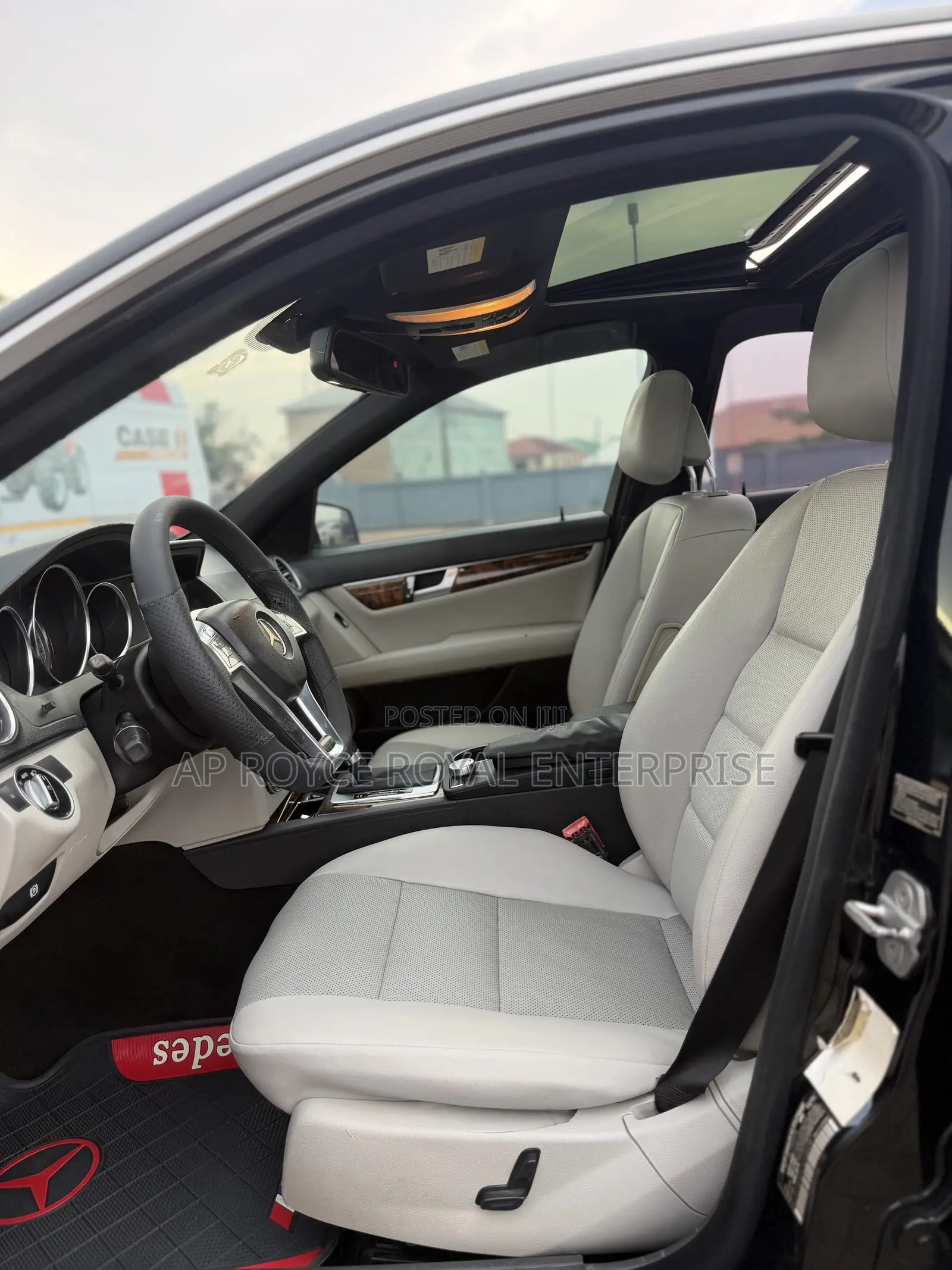 Mercedes-Benz C250 2013 Black