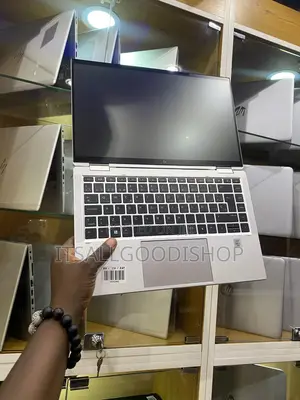 Laptop HP EliteBook 830 G8 32GB Intel Core i7 SSD 512GB