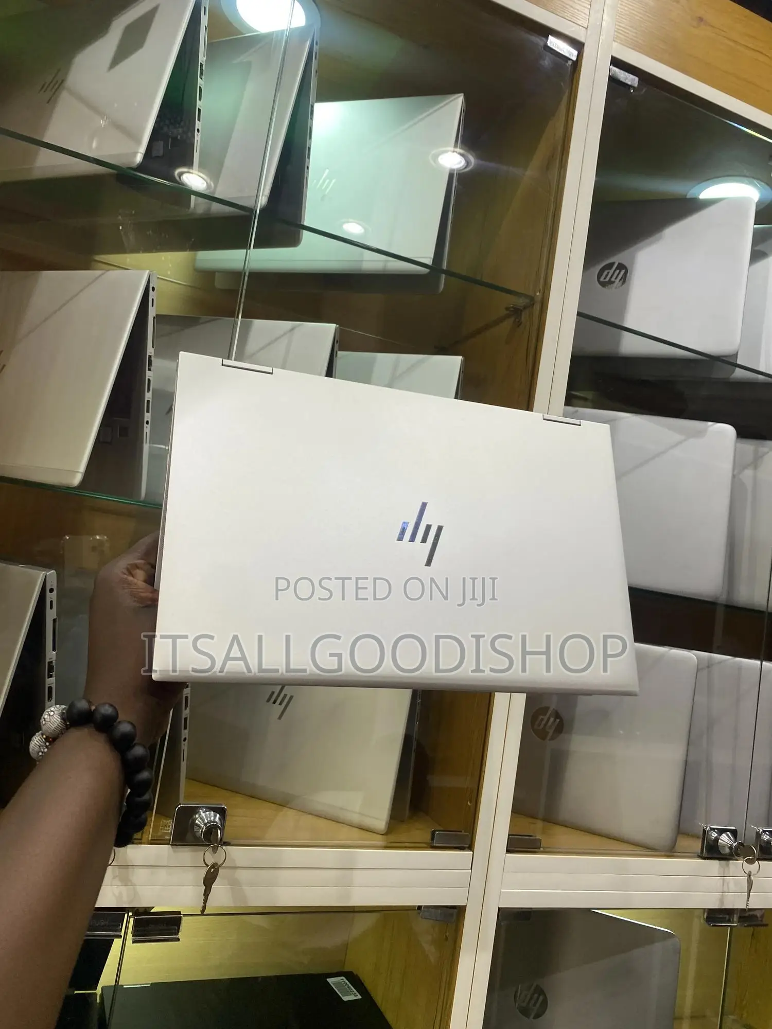 Laptop HP EliteBook 830 G8 32GB Intel Core i7 SSD 512GB