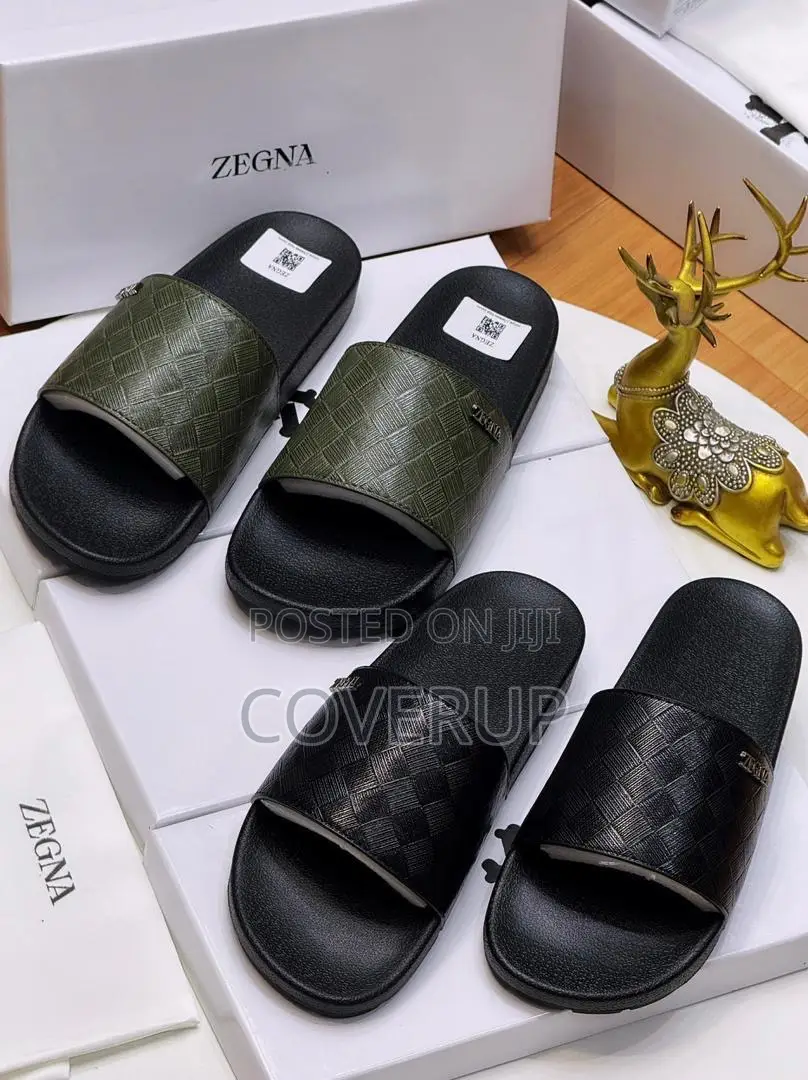Brand New Men Quality Slides