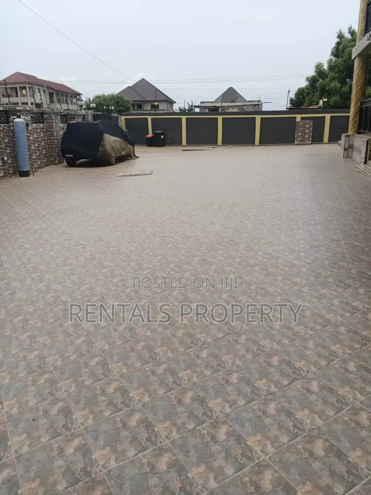 2bdrm Apartment in Ghana Flag for rent
