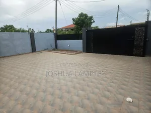 3bdrm House in Adenta Amrahia, Frafraha for sale