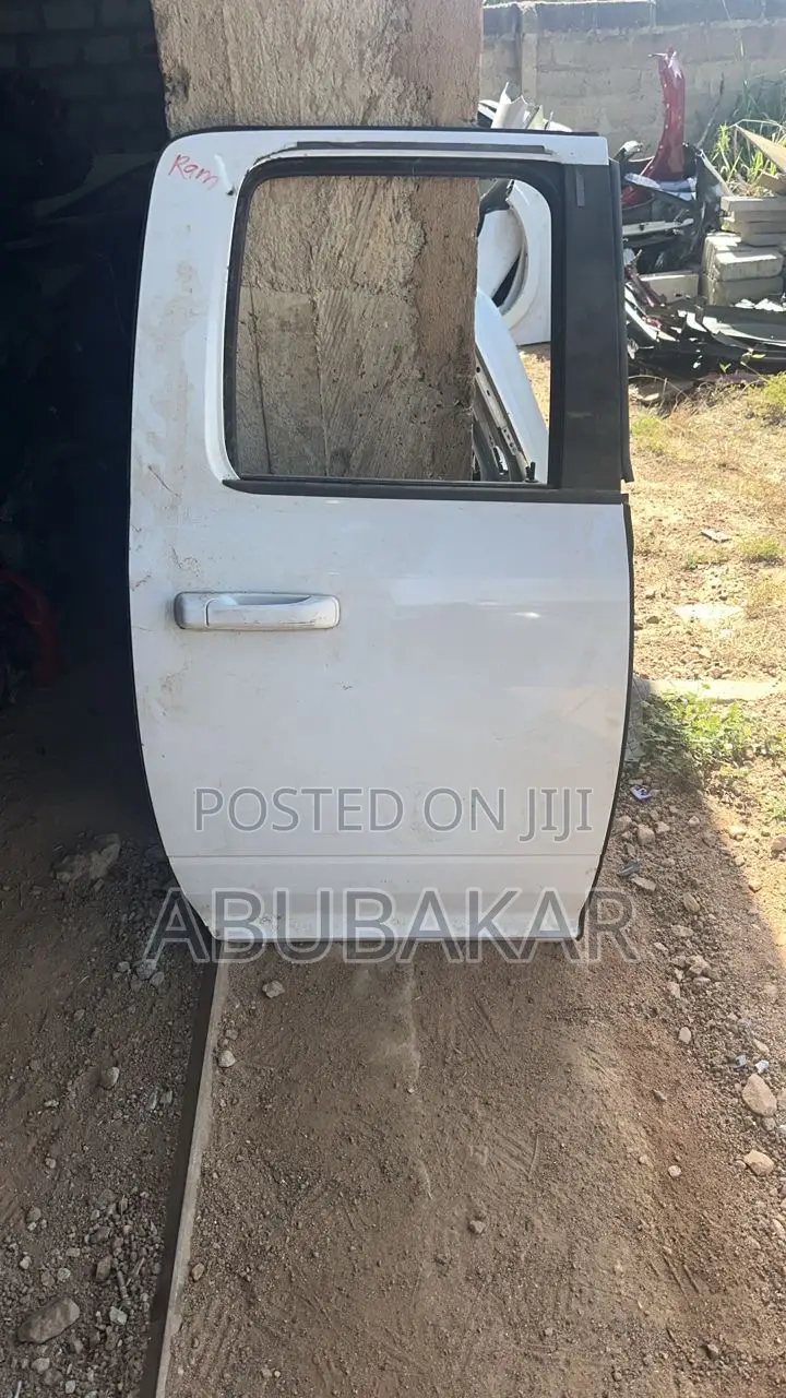 Dodge Ram 19/25 Door Available