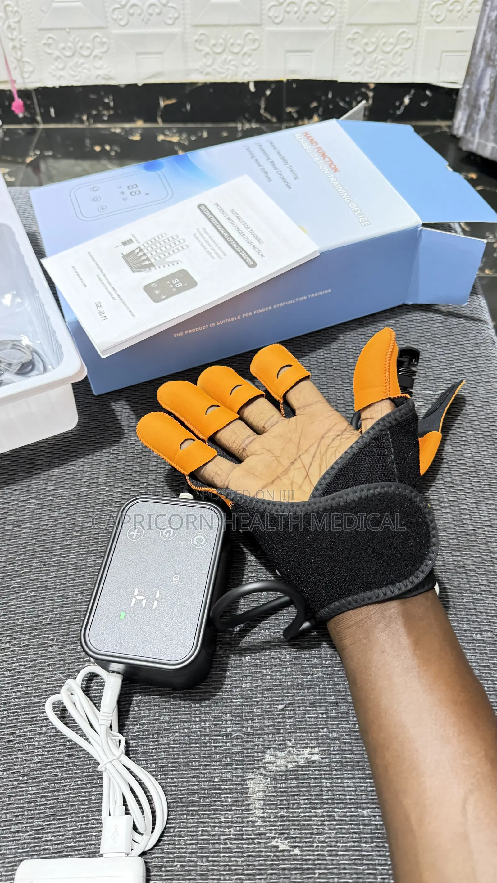 Robot Physio Glove Stroke