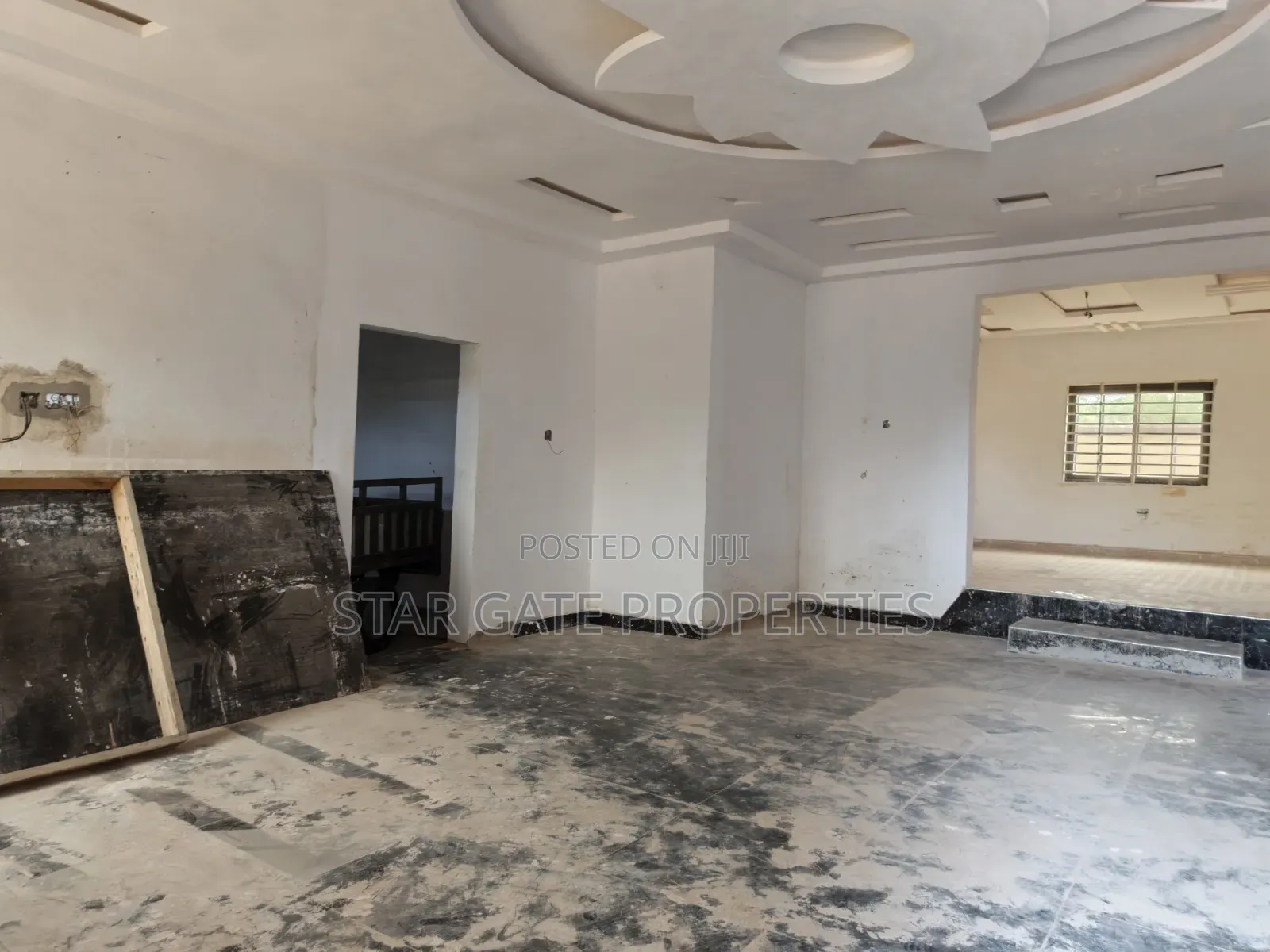 4bdrm House in Abrem Nwamasi., Kwabre for sale