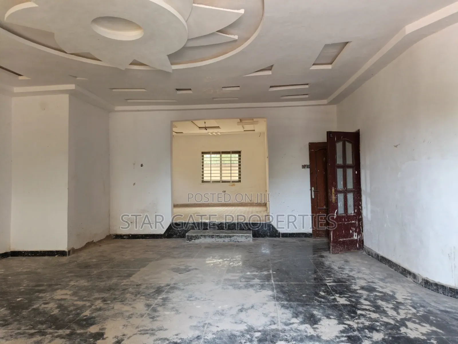 4bdrm House in Abrem Nwamasi., Kwabre for sale