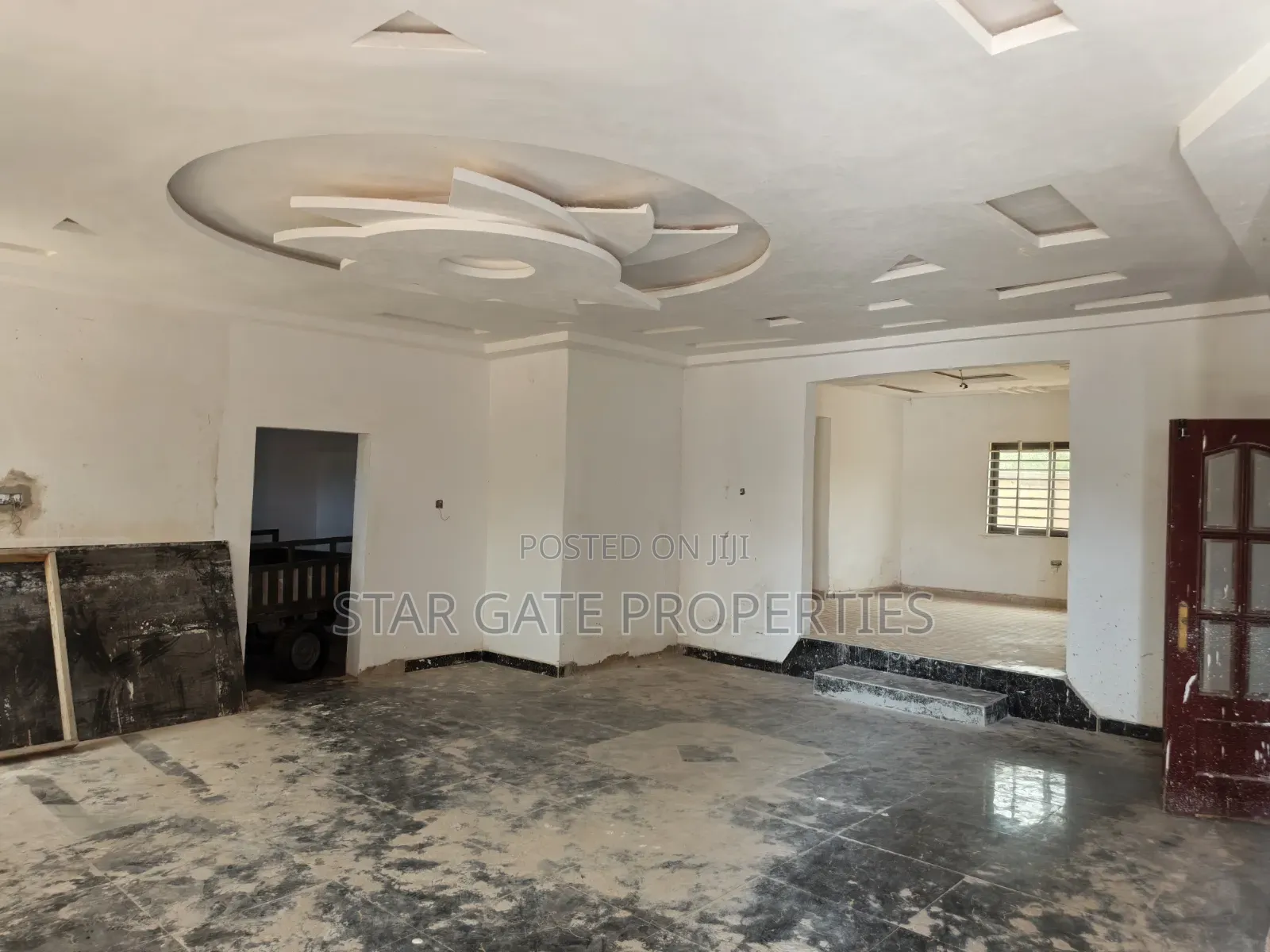 4bdrm House in Abrem Nwamasi., Kwabre for sale