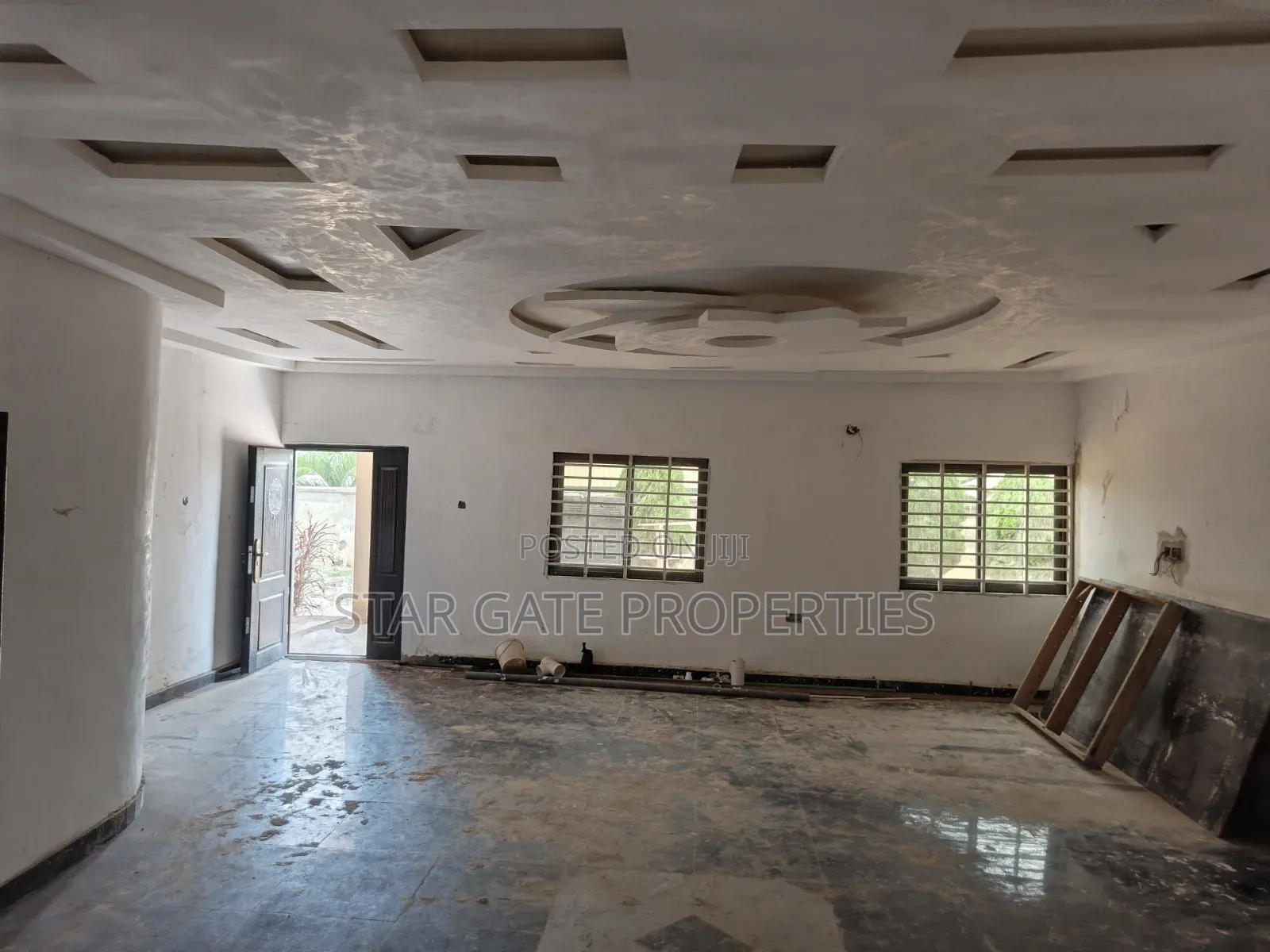 4bdrm House in Abrem Nwamasi., Kwabre for sale