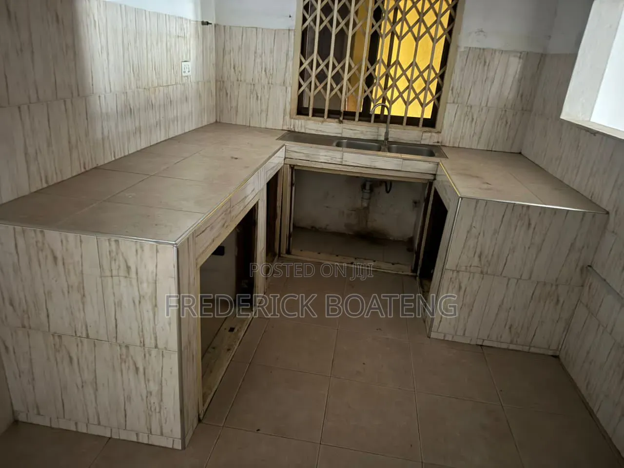 2bdrm House in Mile 7 for rent