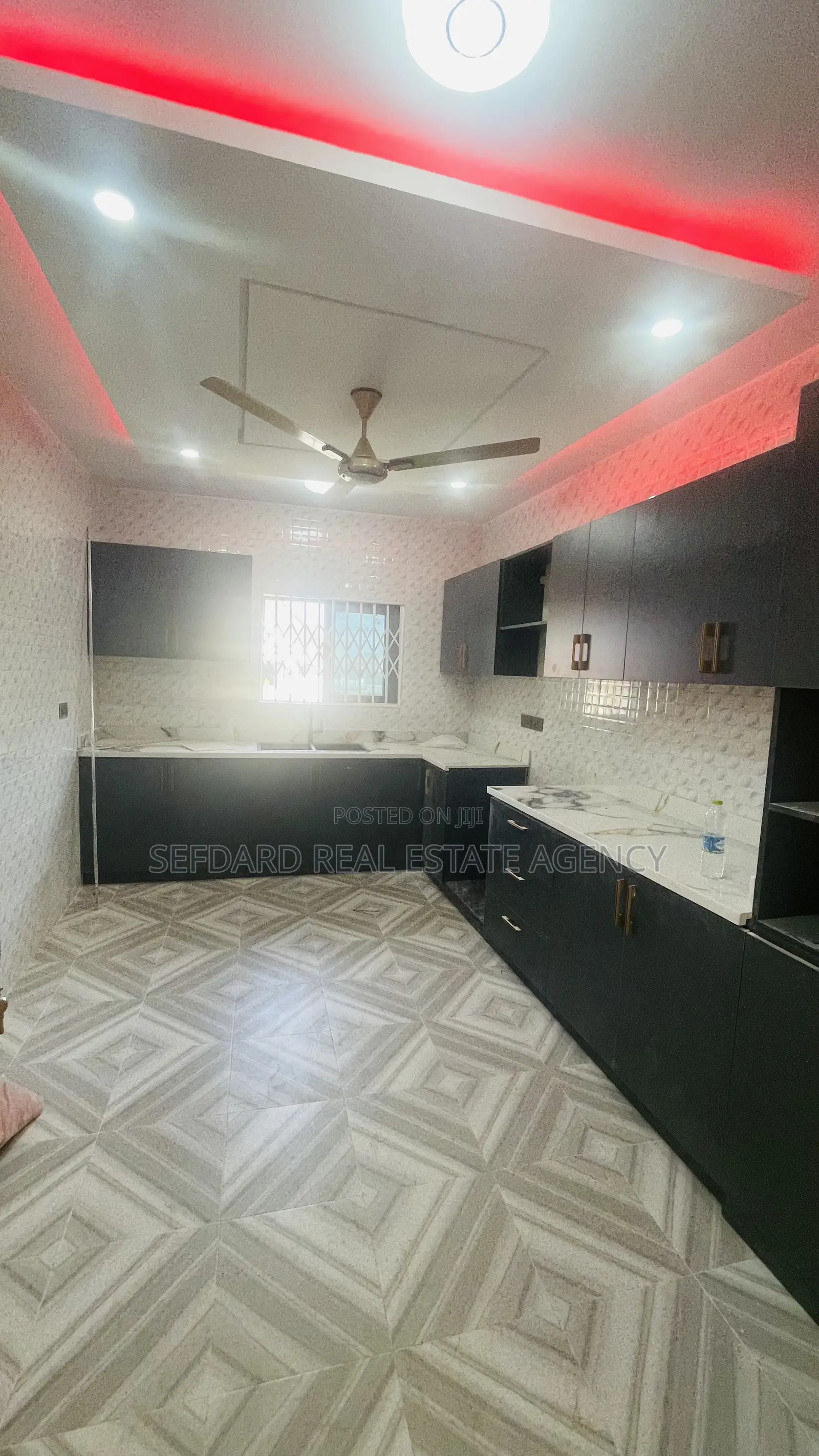 3bdrm Apartment in Sefdard Properties, Manet Junction for rent