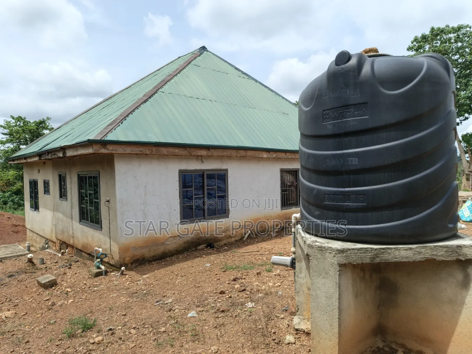 2bdrm House in Nyinahin, Atwima Mponua for sale