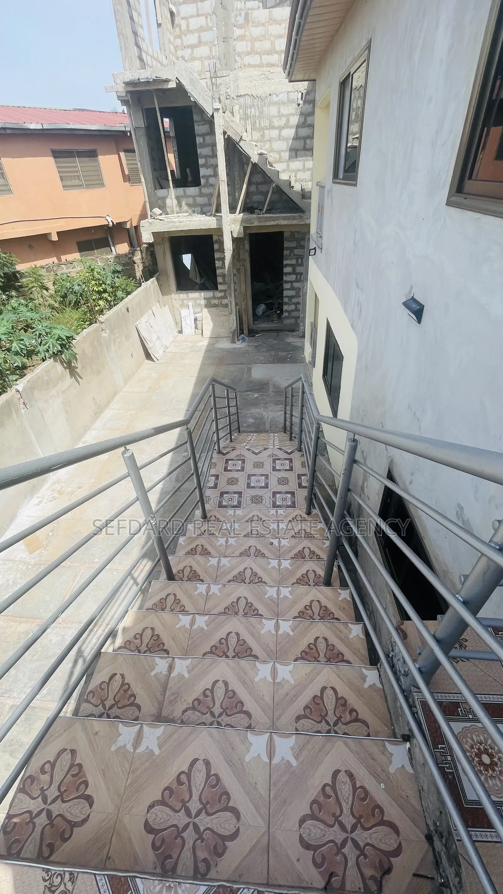 3bdrm Apartment in Sefdard Properties, Manet Junction for rent