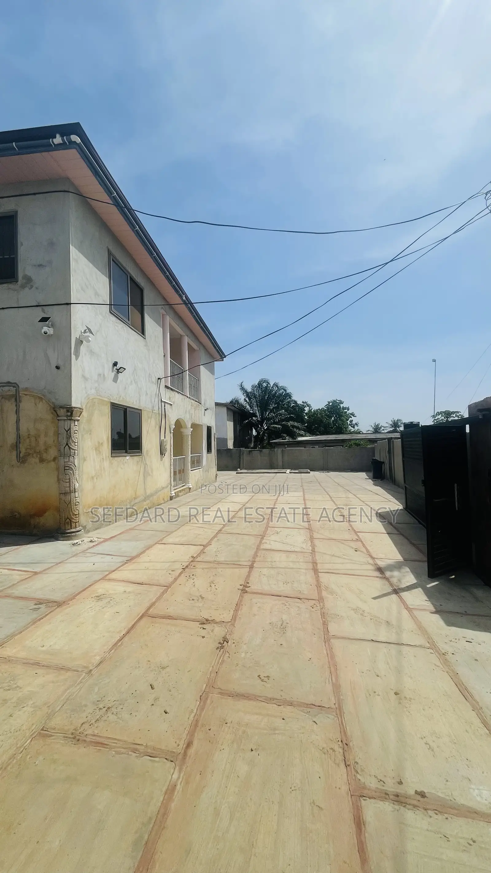 3bdrm Apartment in Sefdard Properties, Manet Junction for rent
