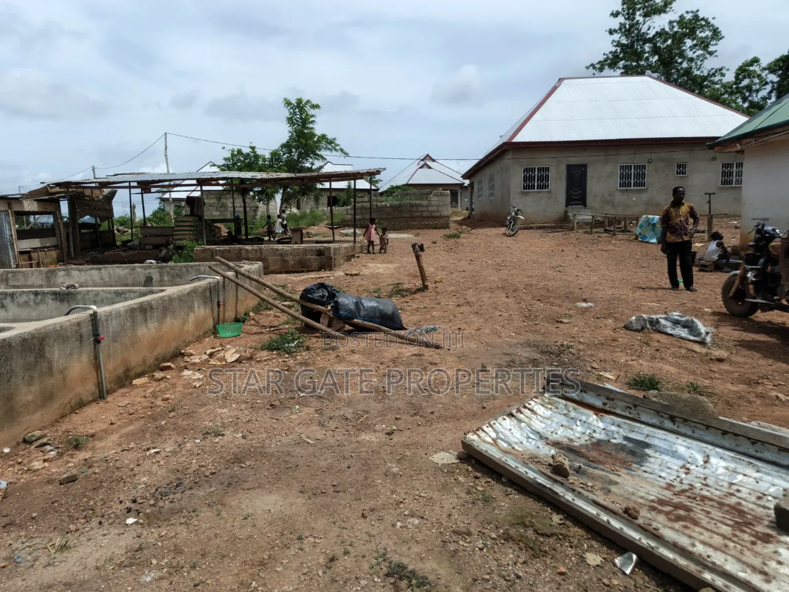 2bdrm House in Nyinahin, Atwima Mponua for sale