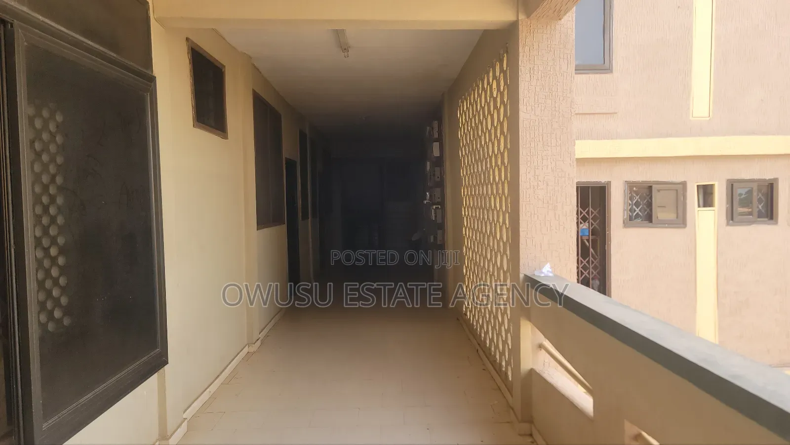 20bdrm Townhouse/Terrace in Ayeduase Near Knust, Kumasi Metropolitan