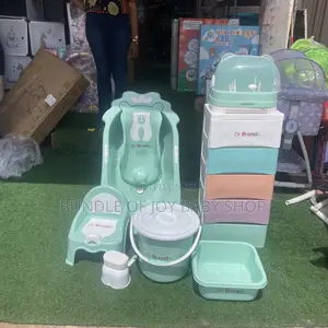 Bath Set With Stand and Accessories