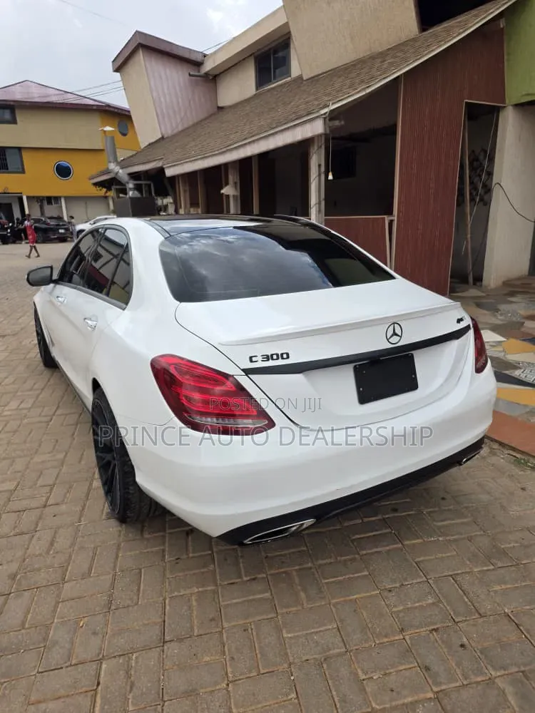 Mercedes-Benz C300 2016 White