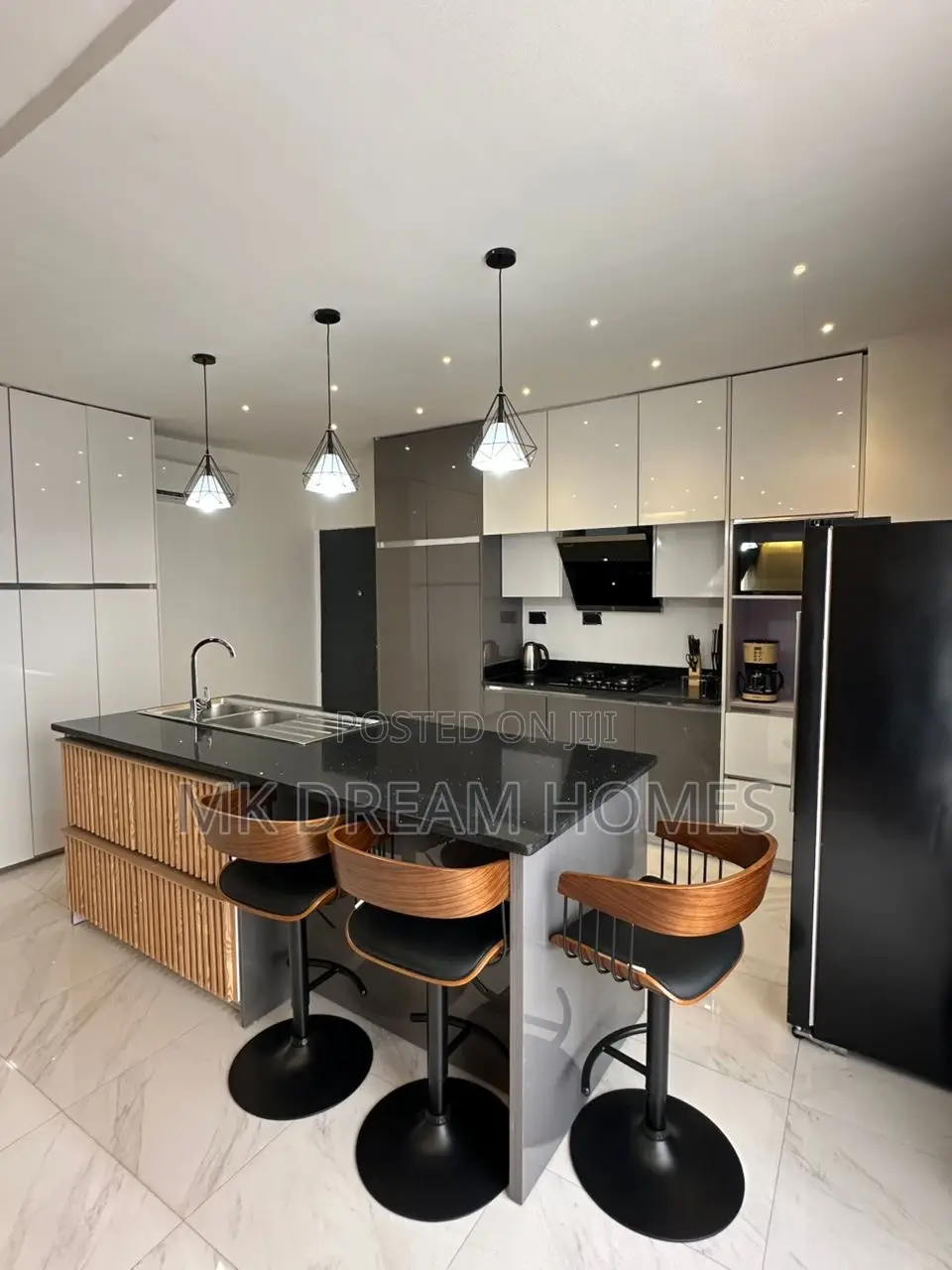 Furnished 2bdrm House in Little Roses Area for rent