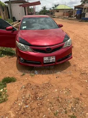 Toyota Camry 2015 Red