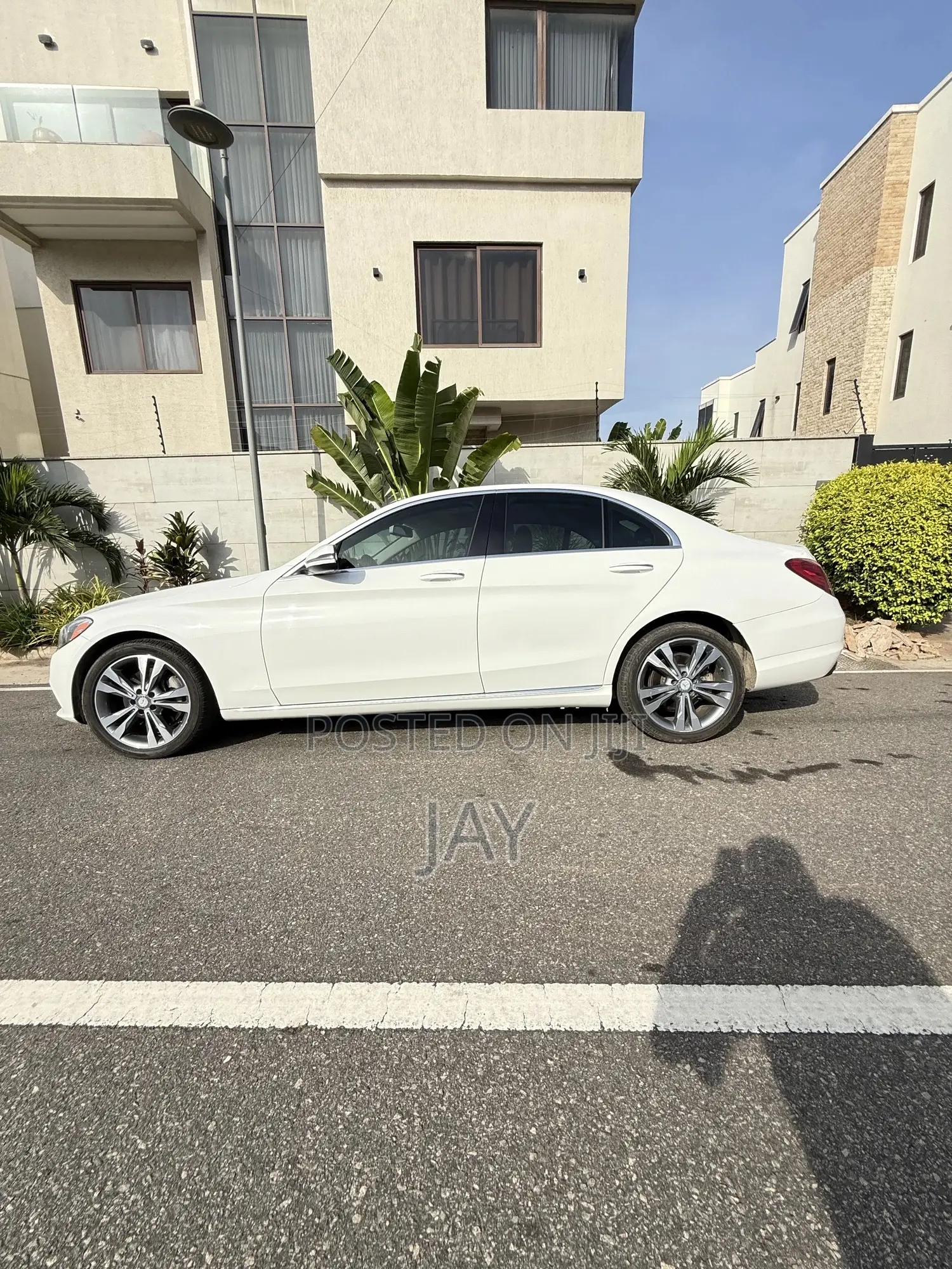 Mercedes-Benz C300 Luxury Sedan RWD (2.0L 4cyl 7A) 2017 White