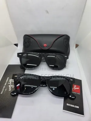 Rayban Wayfarer (Available in Small/Medium/Large)