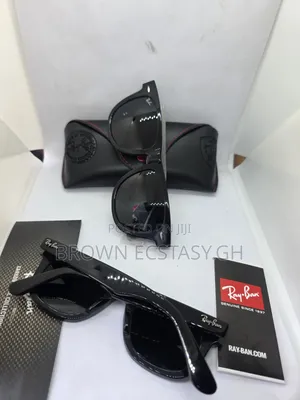 Rayban Wayfarer (Available in Small/Medium/Large)