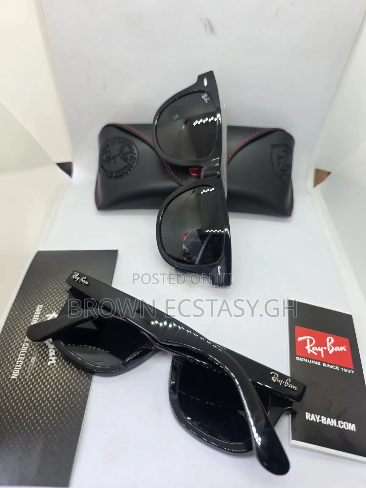 Rayban Wayfarer (Available in Small/Medium/Large)
