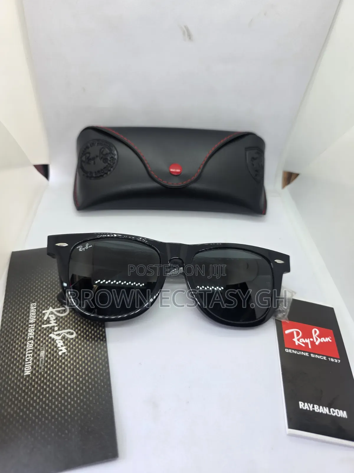 Rayban Wayfarer (Available in Small/Medium/Large)