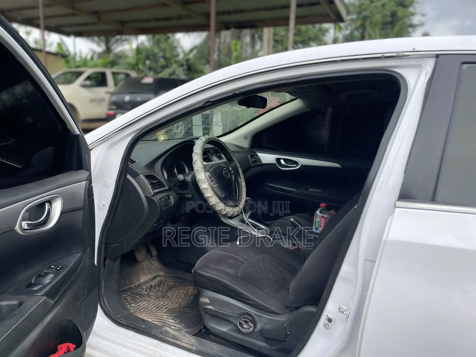 Nissan Sentra SV 4dr Sedan (1.8L 4cyl CVT) 2014 White