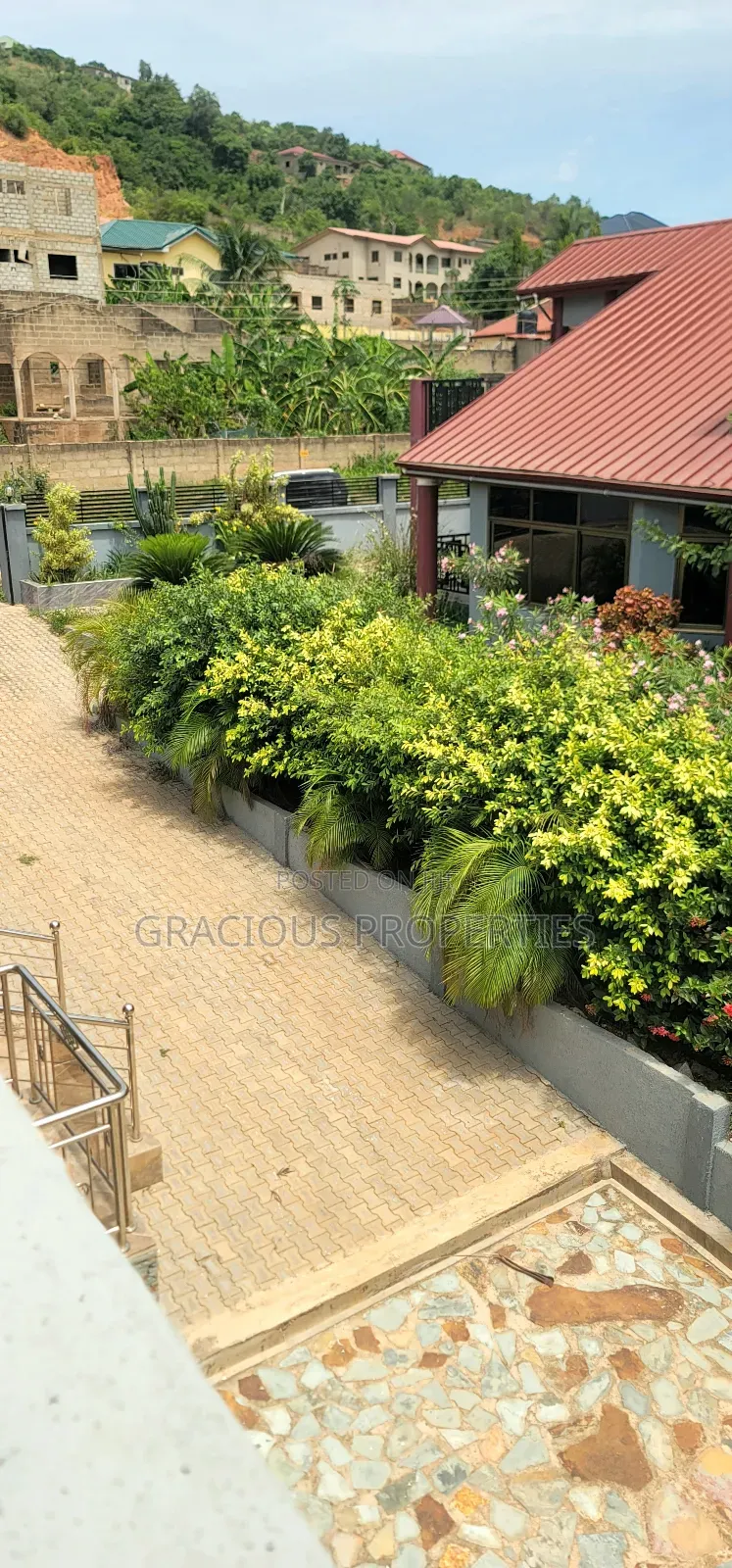 1bdrm Apartment in Gracious Properties, Weija for rent