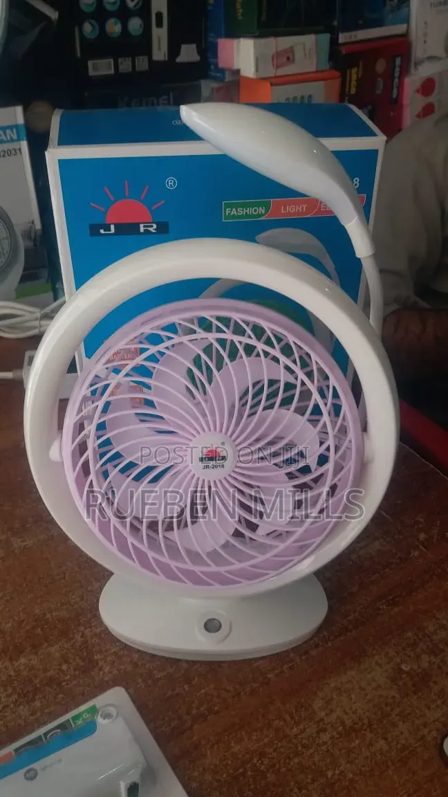 Quiet And Portable Electric Rechargeable Dest Fan With Led Study Light