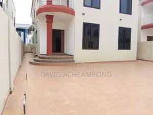 5bdrm House in Jadeite Estate, A&C Mall Area for sale