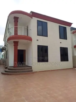 5bdrm House in Jadeite Estate, A&C Mall Area for sale