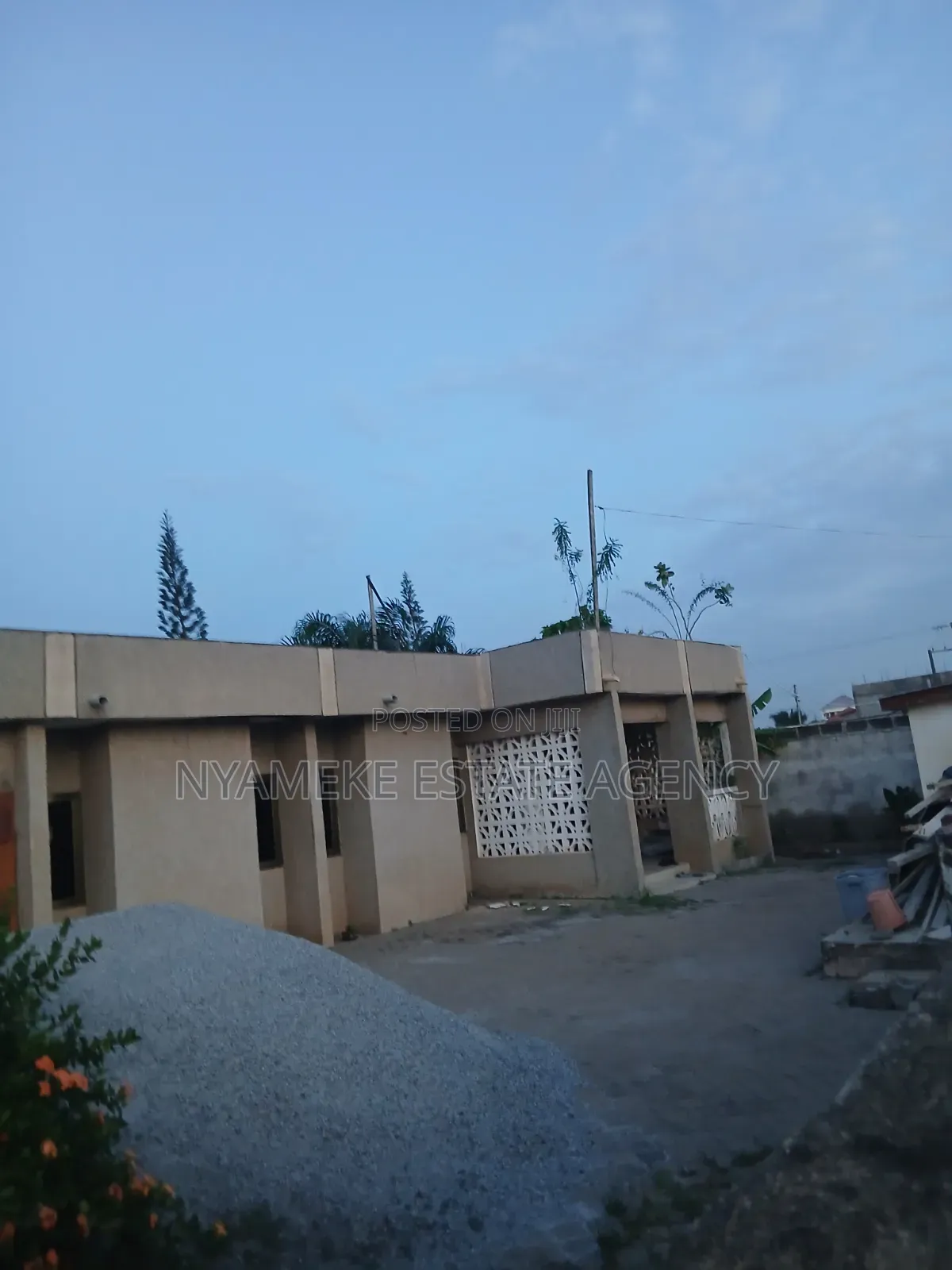 4bdrm House in State Housing, Exhibition for sale