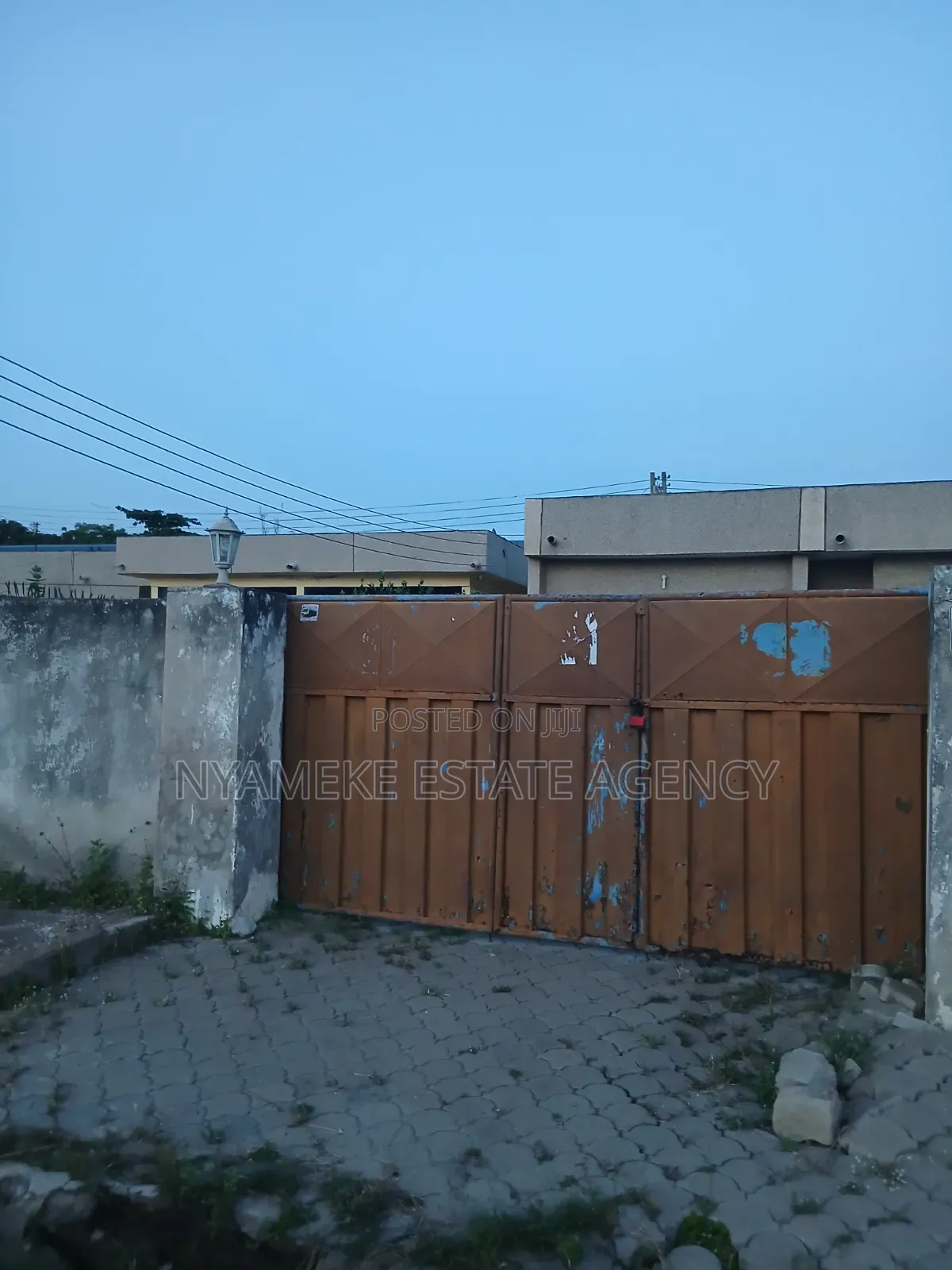 4bdrm House in State Housing, Exhibition for sale