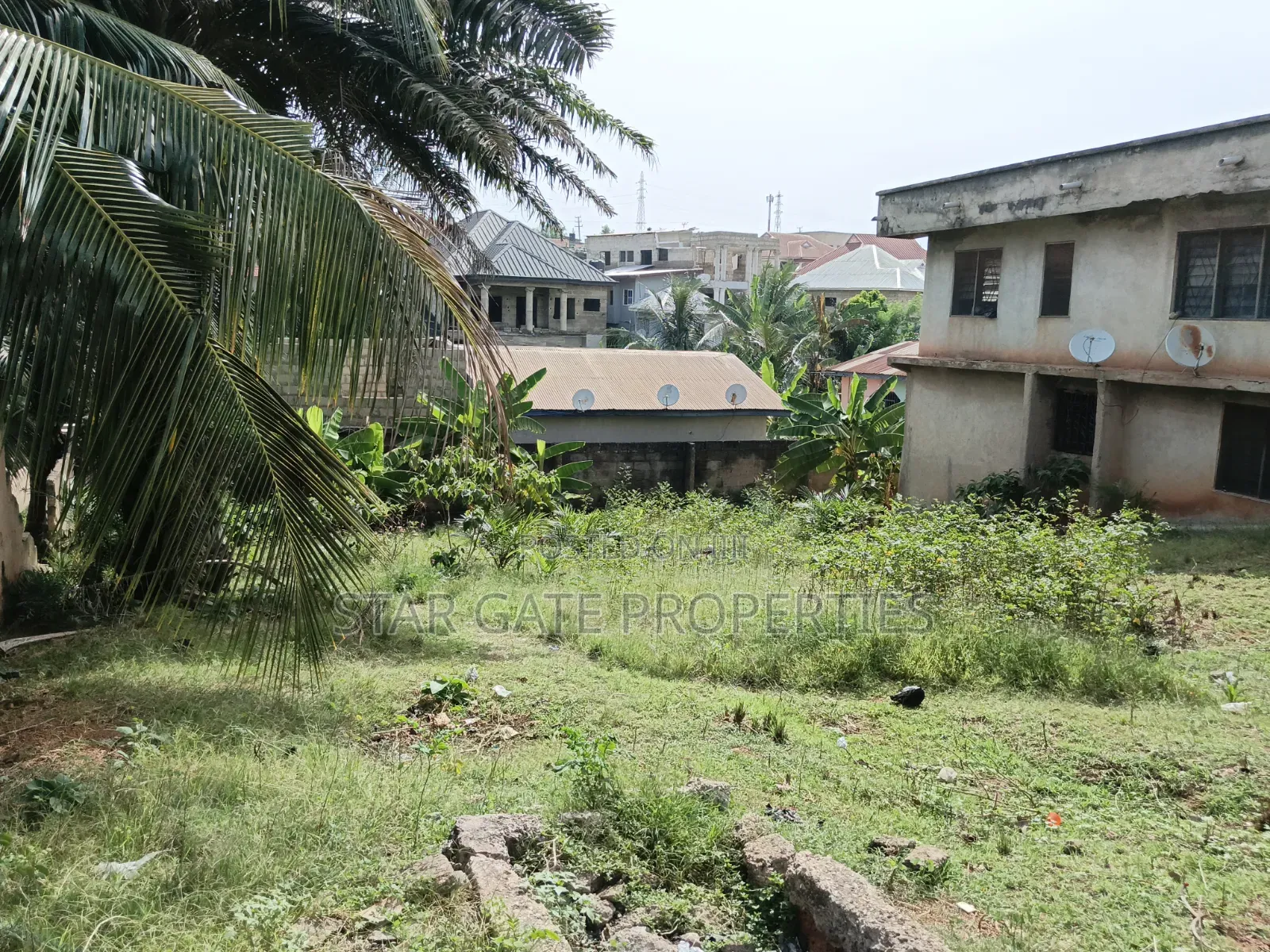 15bdrm House in Kronum., Kumasi Metropolitan for sale