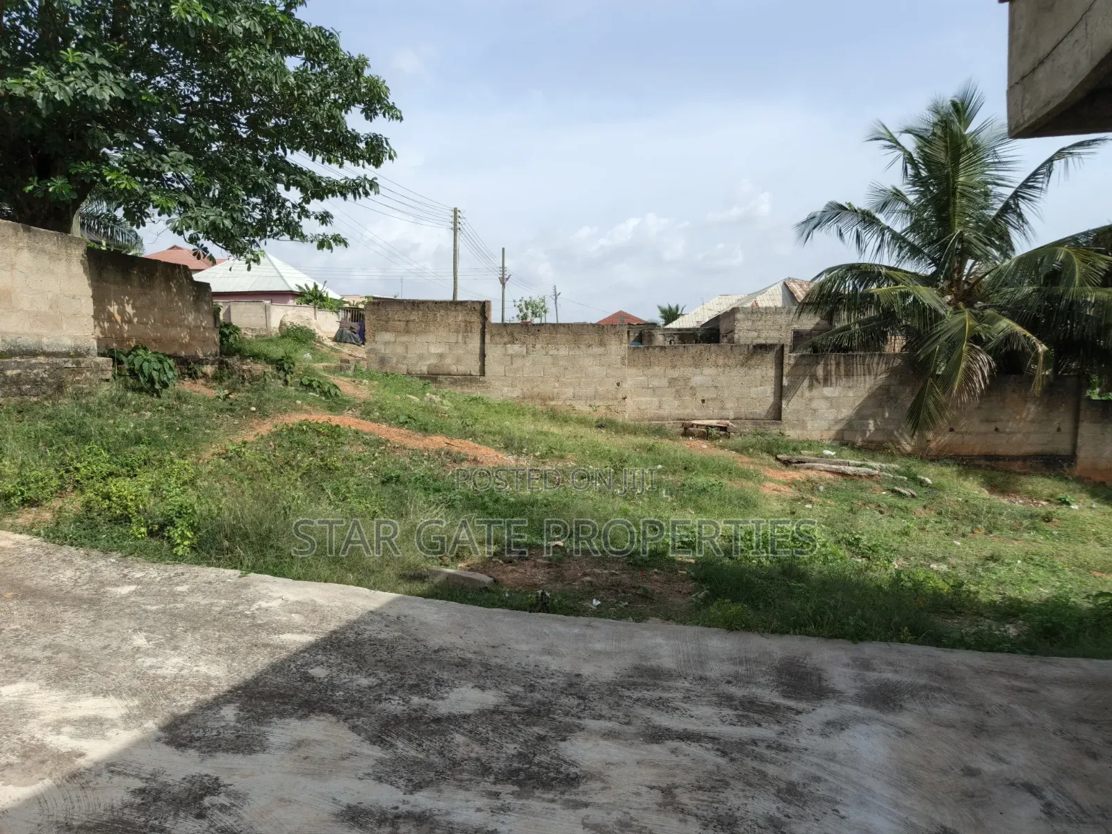 15bdrm House in Kronum., Kumasi Metropolitan for sale