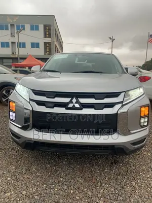 Mitsubishi Outlander Sport 2022 Silver